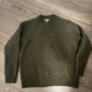 American Eagle Outfitters Men's Dark Green Crewneck Sweater